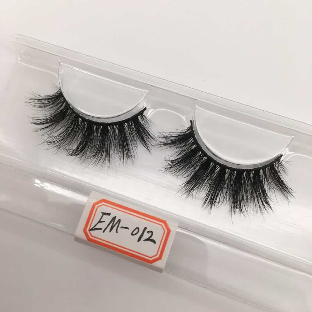 wholesale eyelash vendors