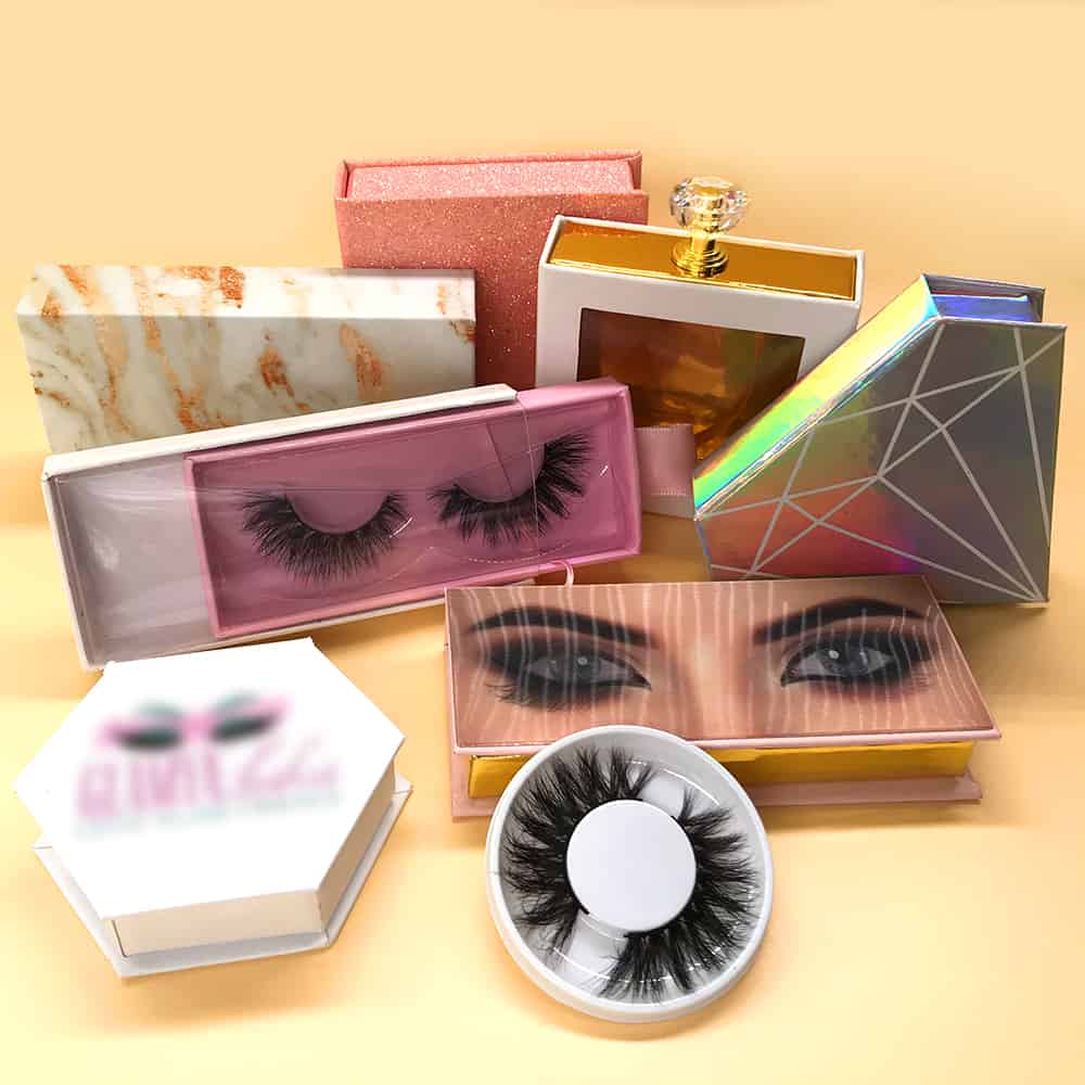 Custom eyelash packaging