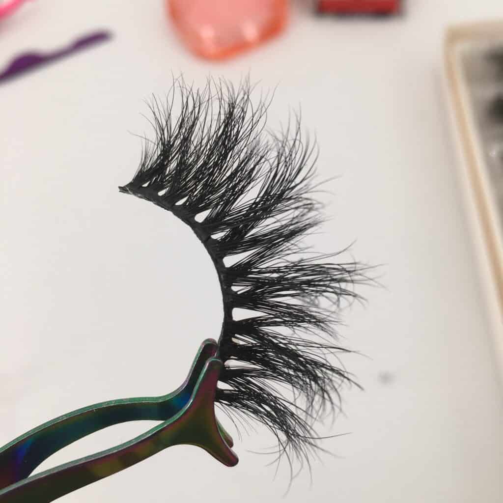 wholesale mink lashes 20mm mink lashes