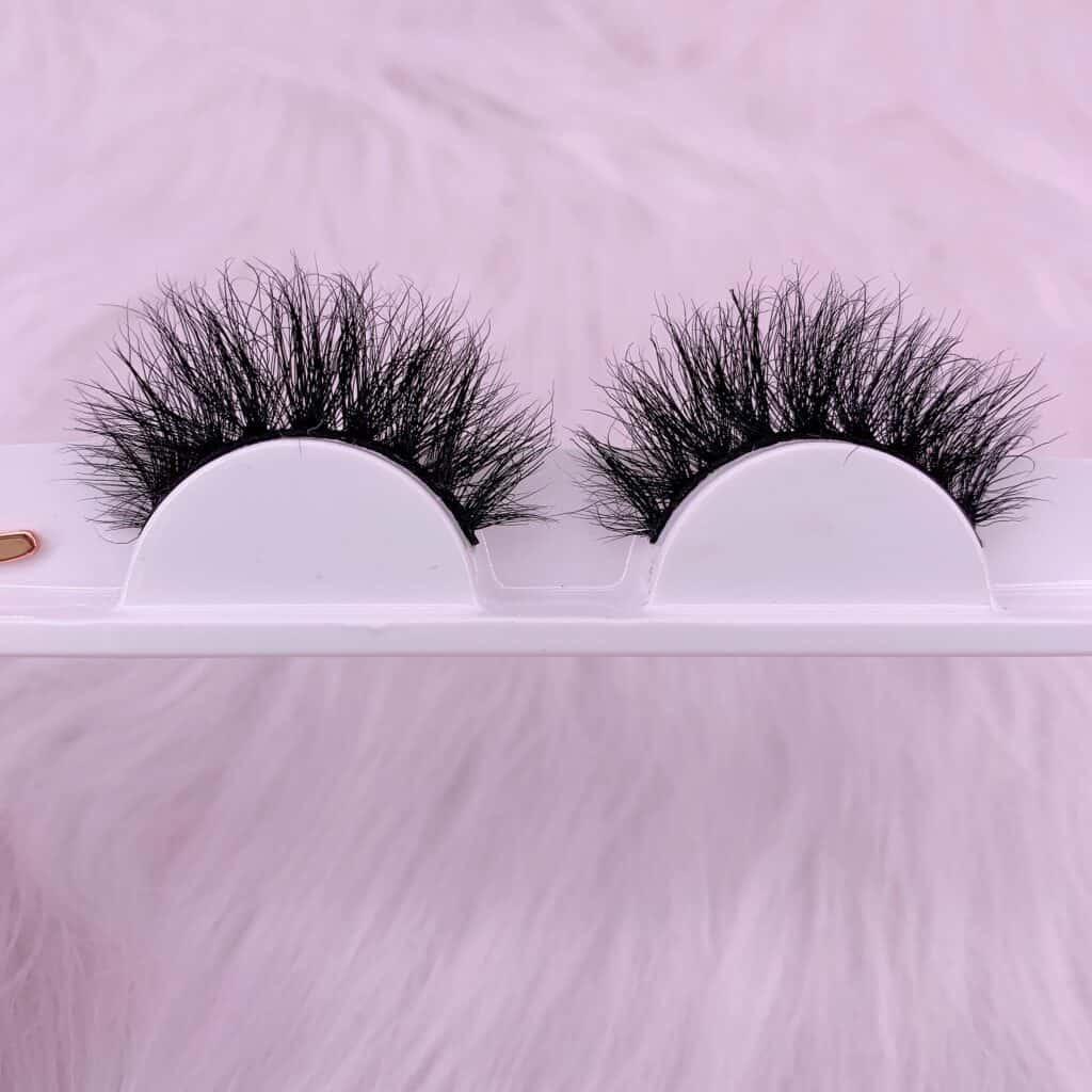 wholesale eyelash vendors