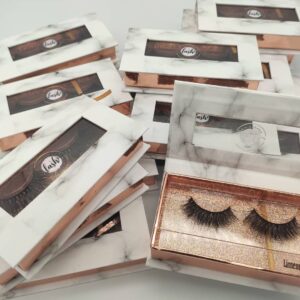 wholesale eyelashes and custom packaging