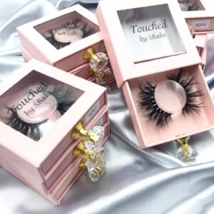 wholesale custom eyelash packaging