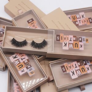 private label custom eyelash packaging