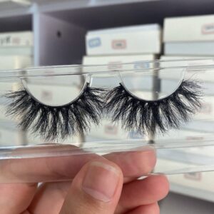 mink eyelash wholesale